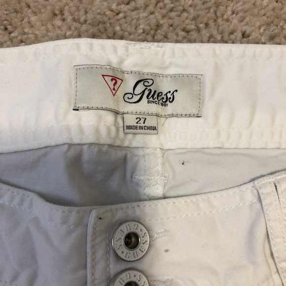 white guess shorts - Picture 2 of 3